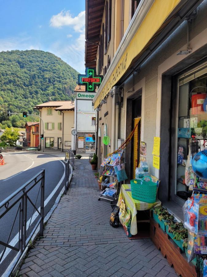 Appartamento Casa Gianna Castiglione dʼIntelvi Esterno foto